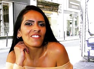 Hot arabic MILF amateur porn video