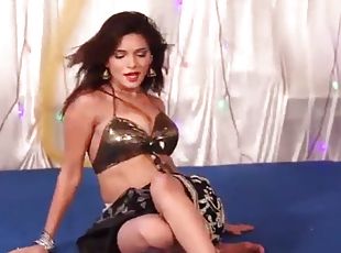 Hot bhabi dance