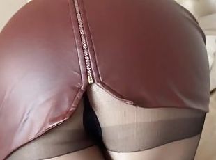 Pantyhose Milf comes home and plays part #1