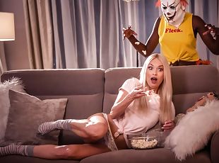 Lena Love & Zaawaadi in Jump Scare Tease And Make Up Sex - SexyHub