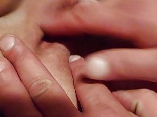 Husband makes wife squirt