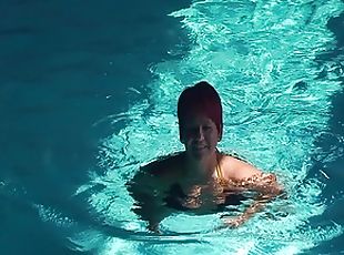 Annadevot - Swimming in Bikini