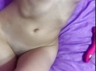 Female orgasm on webcam