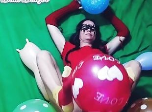 Hot Milf Uses Balloon To Make Big Hard Cock!!