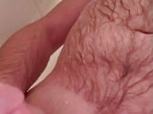 Quick lil Cumshot in the shower ????