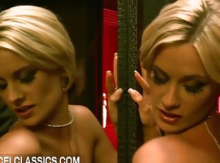 Hot blonde babe gets horny in the bathrooms - Claire castel