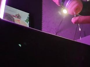 Horny man watching porn and fuck the flashlight toy pussy then cumming