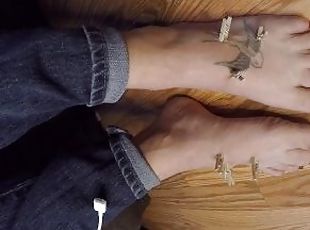 Foot Fetish Chic: The Sensational Seduction of Toe-Tantalizing Clothespins!